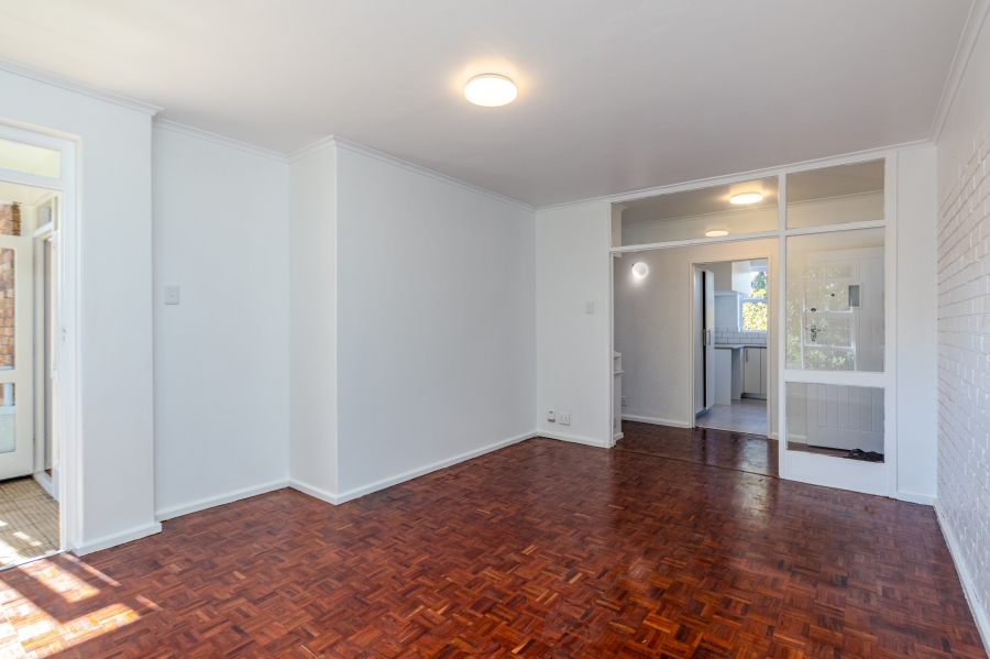 2 Bedroom Property for Sale in Wynberg Upper Western Cape